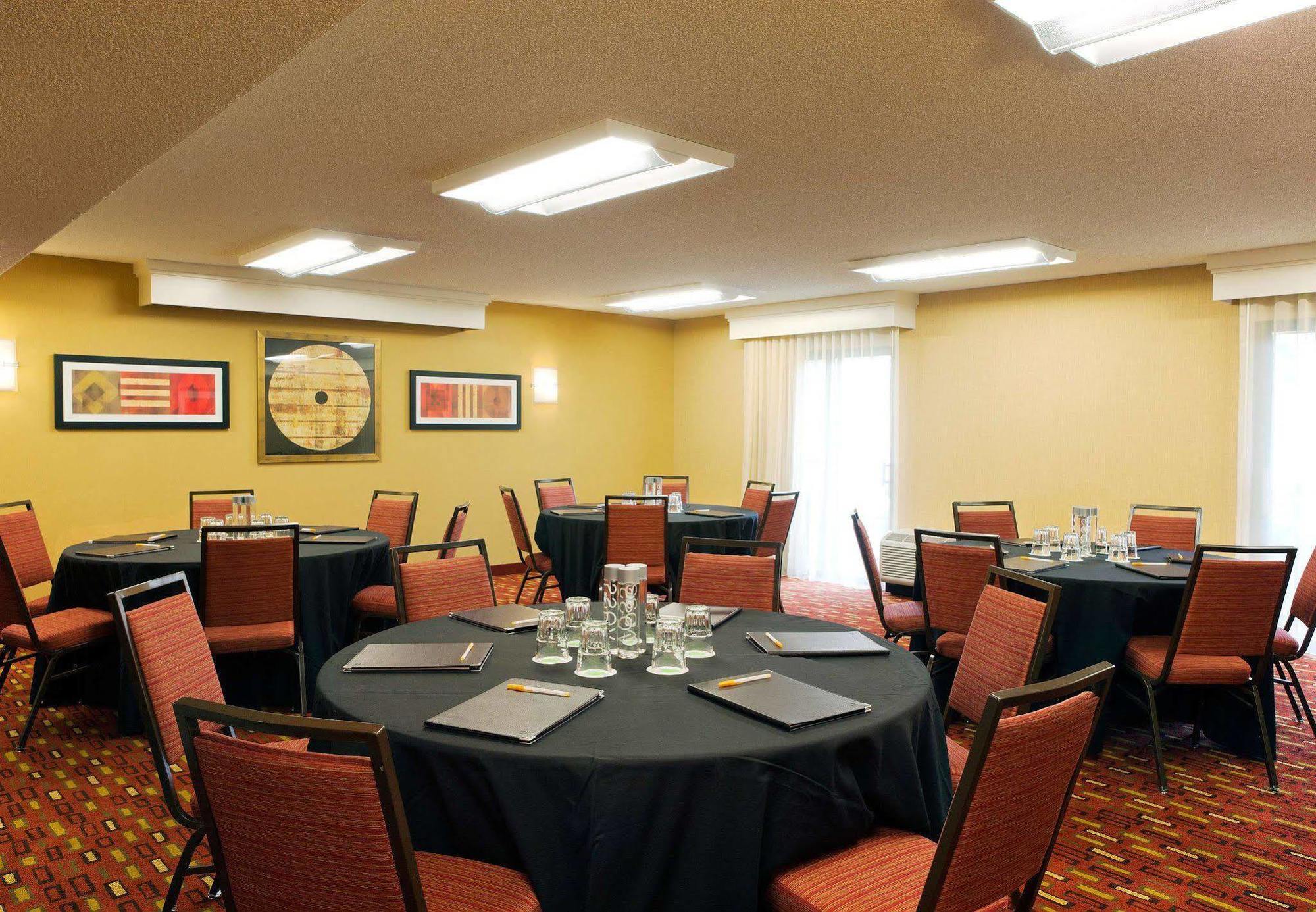 Courtyard San Francisco Larkspur Landing/Marin County Hotel Facilities photo